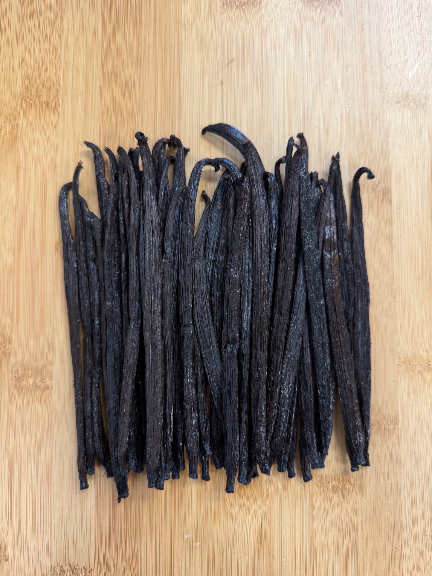 Papau New Guinea Vanilla Beans -  Gourmet Grade